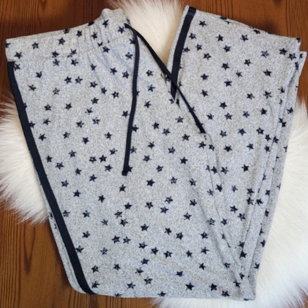 CLEARANCE Lucky Brand Gray with Navy Blue Stars Pajama Lounge Pants Size L - Picture 2 of 5